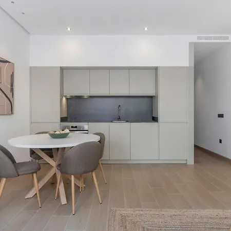 Cozy And Comfortable Apartment Malaga
